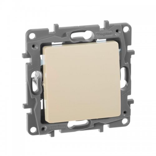 Механизм переключателя 1-кл. СП Etika 10АX безвинт. зажимы сл. кость Leg 672305