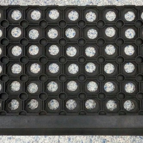 Резиновые накладки для ступеней Решетка 25x75 см