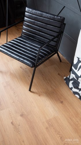Виниловый ламинат Vinilam Glue Luxury LVT 33999 Дуб Гранада Glue (4,555 м2)