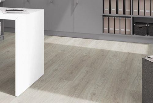 Ламинат Egger Classic Pro 8/32 Дуб Азгил светлый EPL154 Gagarin